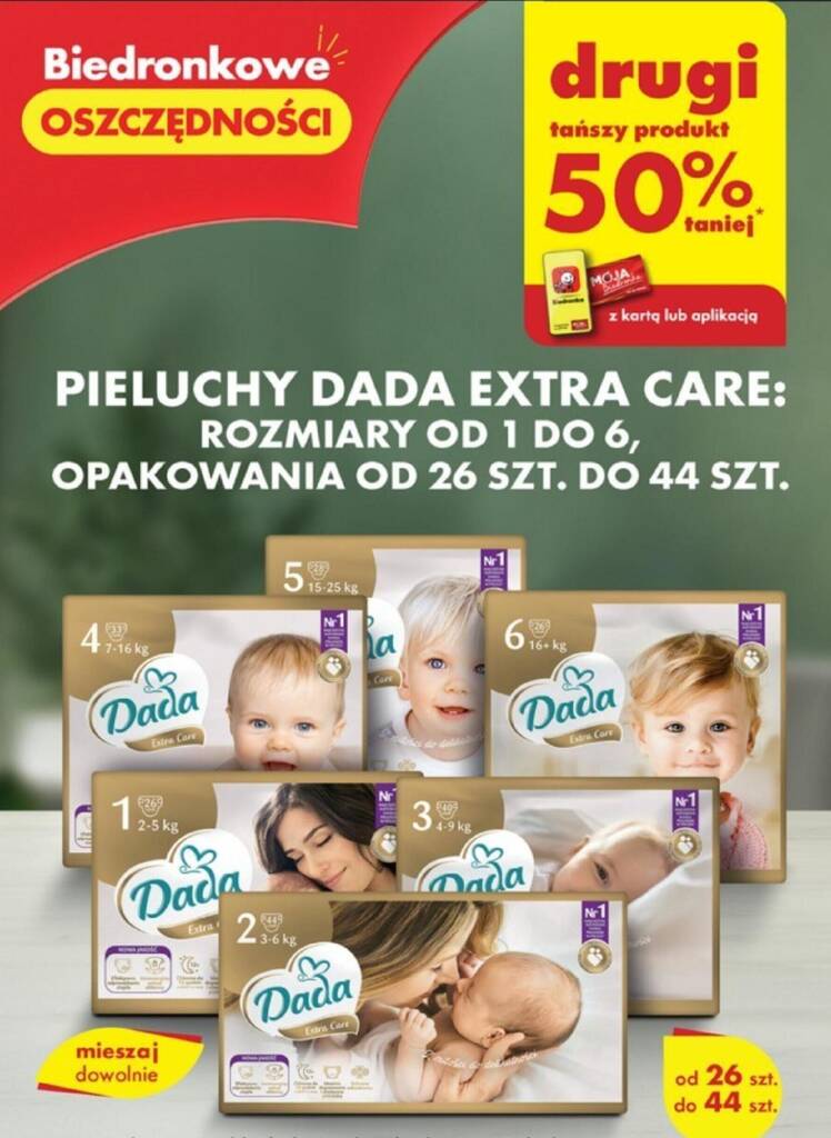 dwulatek lapie sie za pampers