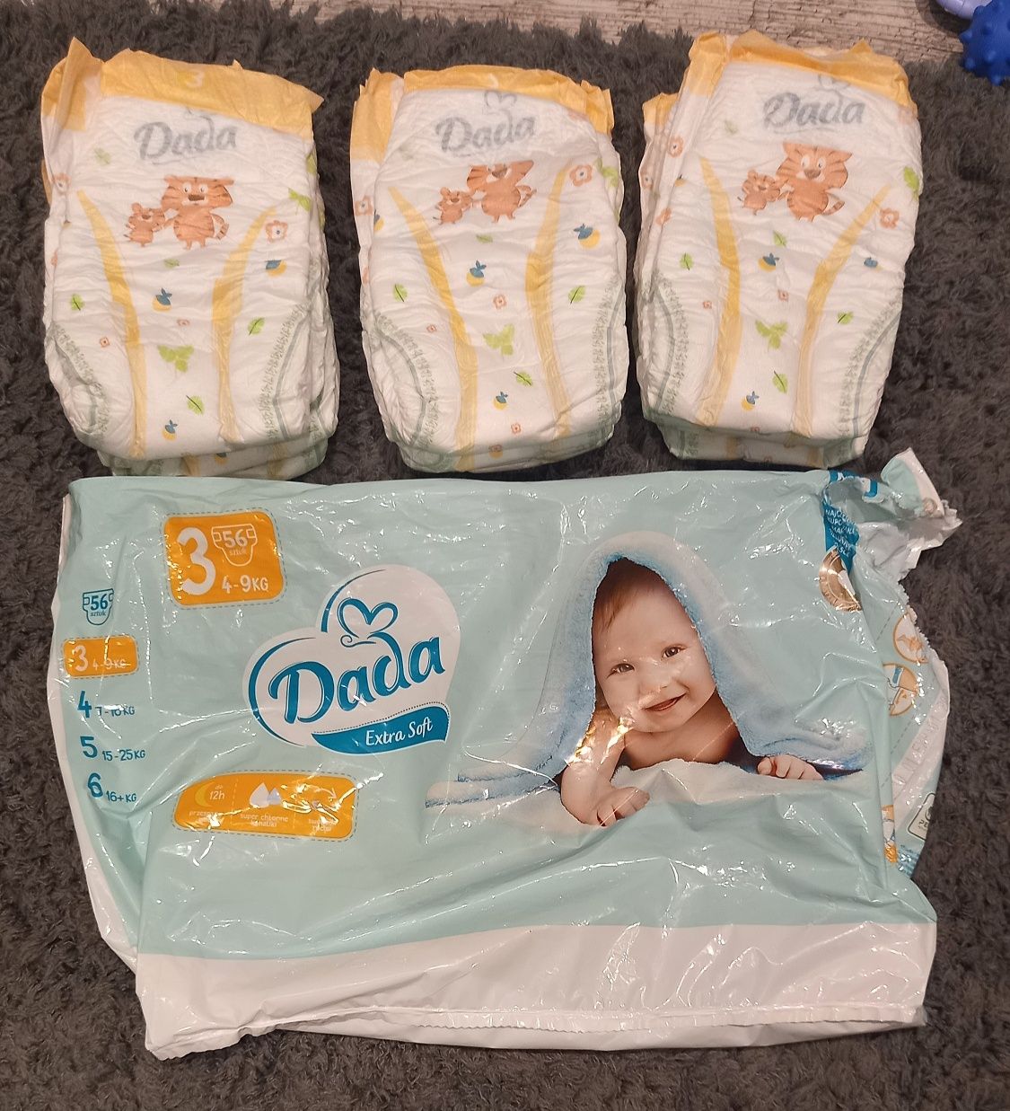 pampers sensitive 12x52